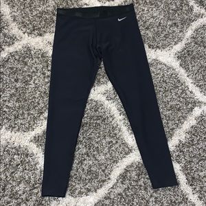 Nike women’s leggings